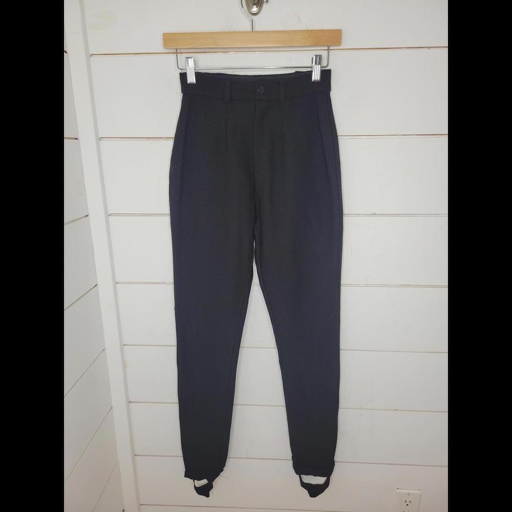 Vintage 90s Ann Taylor size 6 black ribbed stirrup pants